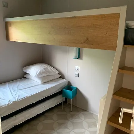 Mas Des Lavandes Camping 4*